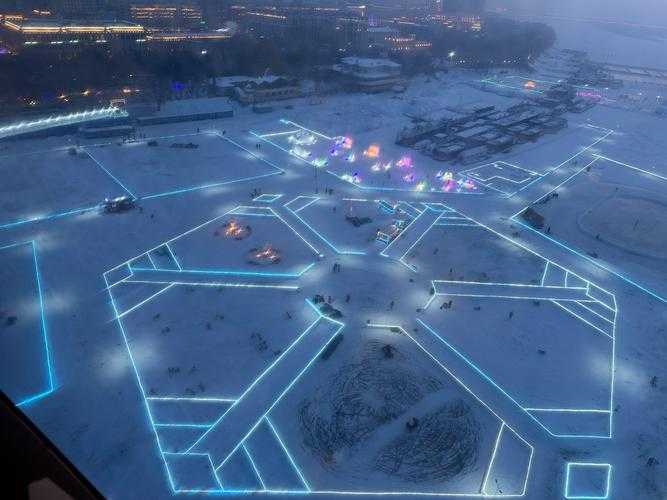 2025年最值得体验的十大雪景游戏 从北欧极光到末日废墟的冰