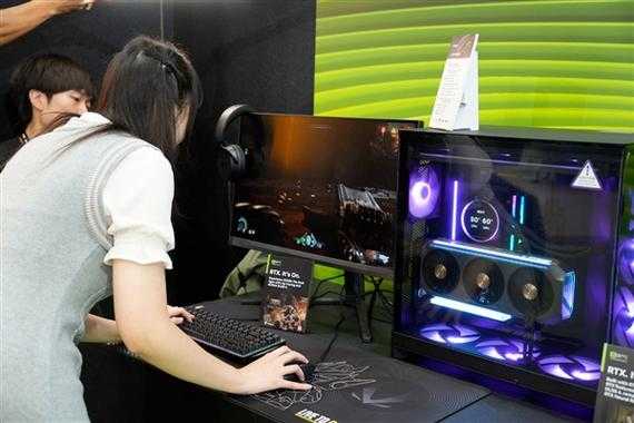 2025AI驱动《魔法桌面美化王》深度评测