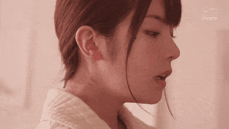 2025年《G奶女神》现象:生产、用户与监管的动态图景